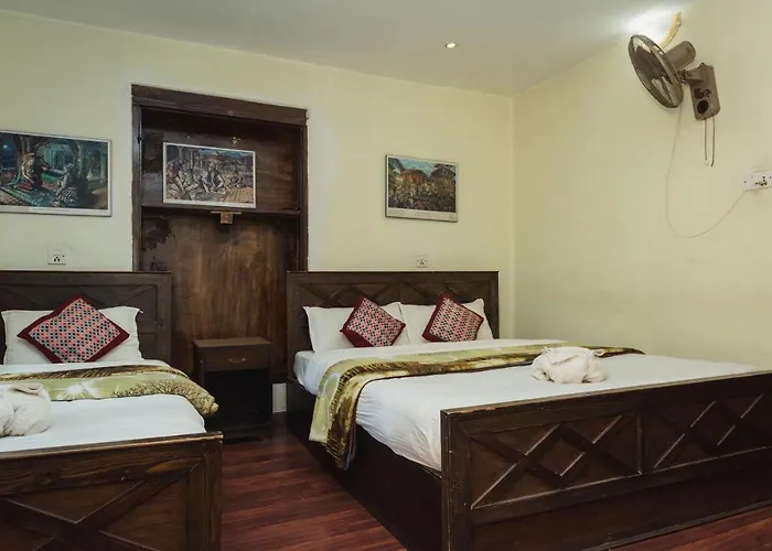 Peace N Park Hotel
